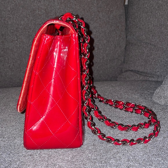 Authentic Chanel patent jumbo single flap bag - Picture 2 of 15